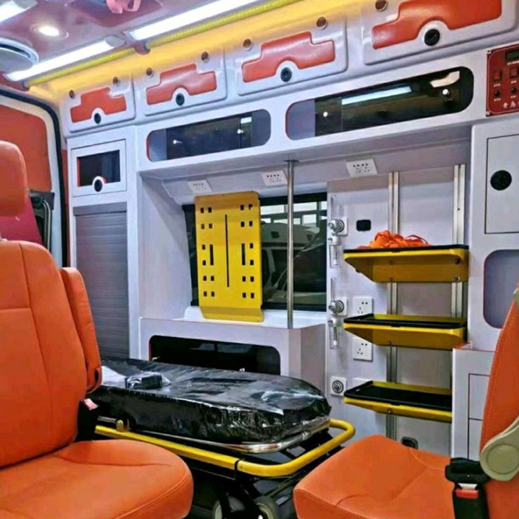 正宁长途救护车护送病人租赁价格